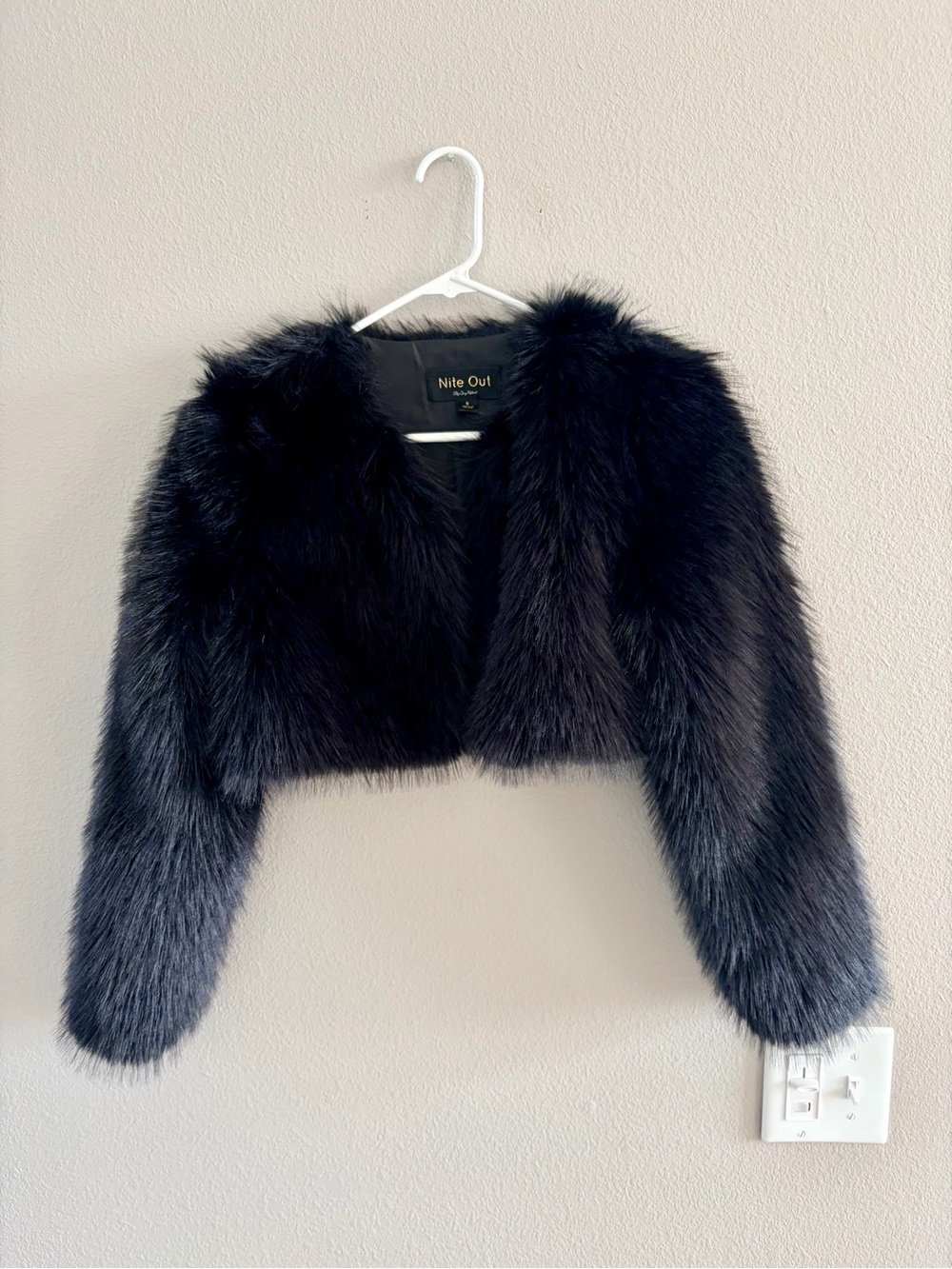 Nite Out by Say What Crop Faux Fur Coat Small